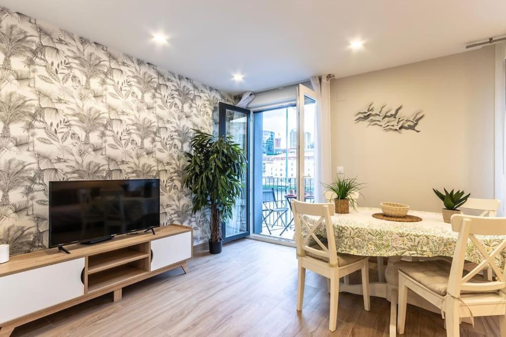 El Toison 12 Parking Gratis-6 Pax Centro Historico Apartment Bilbao Exterior photo